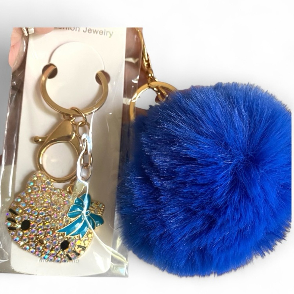 🐭 SALE! Hello Kitty 2pc Blue Pom Pom Keychain bag charm with Rhinestone kitty